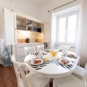 The Best Rent - Three-bedroom Close To Colosseo Roma